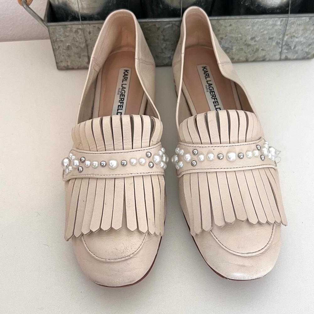 Karl Lagerfeld “Blake” Leather Loafer Size 8.5 Cream Good Condition